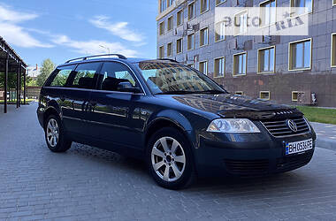 Універсал Volkswagen Passat 2001 в Одесі