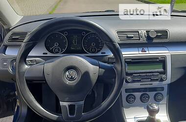 Универсал Volkswagen Passat 2009 в Хусте