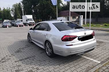 Седан Volkswagen Passat 2017 в Житомирі