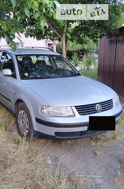 Седан Volkswagen Passat 1997 в Коломиї