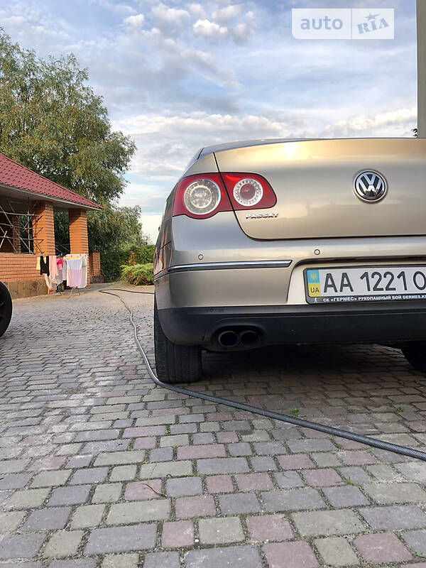 Седан Volkswagen Passat 2006 в Києві фото 8 Седан Volkswagen Passat 2006 в Києві