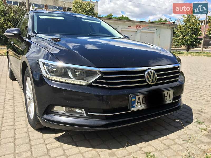Універсал Volkswagen Passat 2016 в Ужгороді