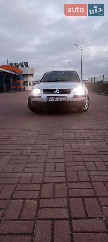 Седан Volkswagen Passat 2001 в Полтаве