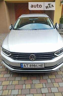 Универсал Volkswagen Passat 2015 в Ивано-Франковске