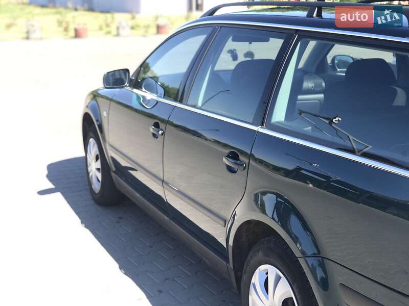 Универсал Volkswagen Passat 2002 в Косове