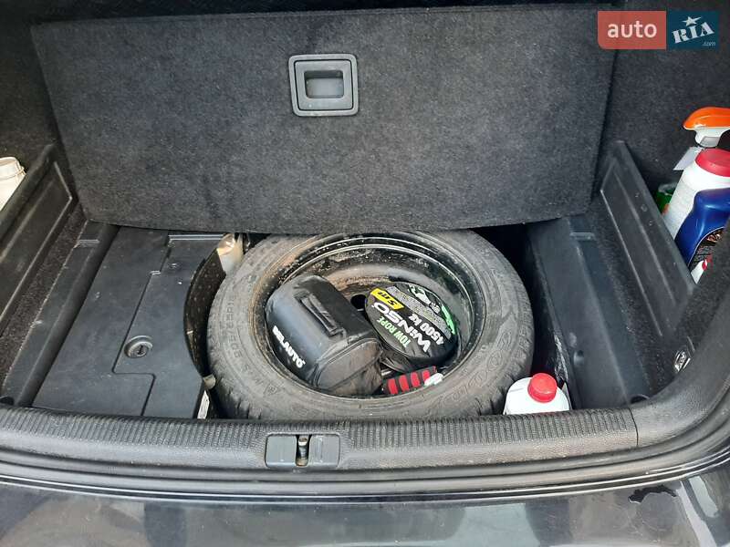 Універсал Volkswagen Passat 2010 в Рівному