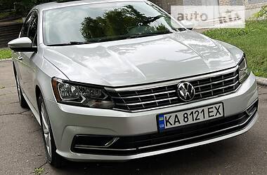 Седан Volkswagen Passat 2018 в Кам'янському