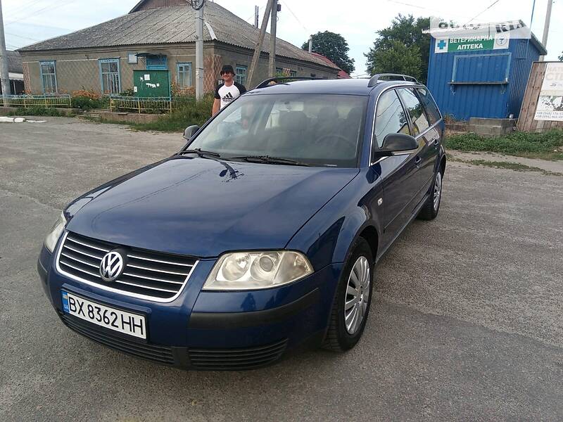 Универсал Volkswagen Passat 2003 в Романове