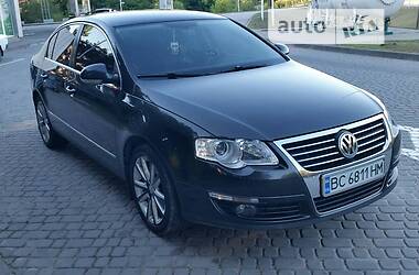 Седан Volkswagen Passat 2006 в Бродах