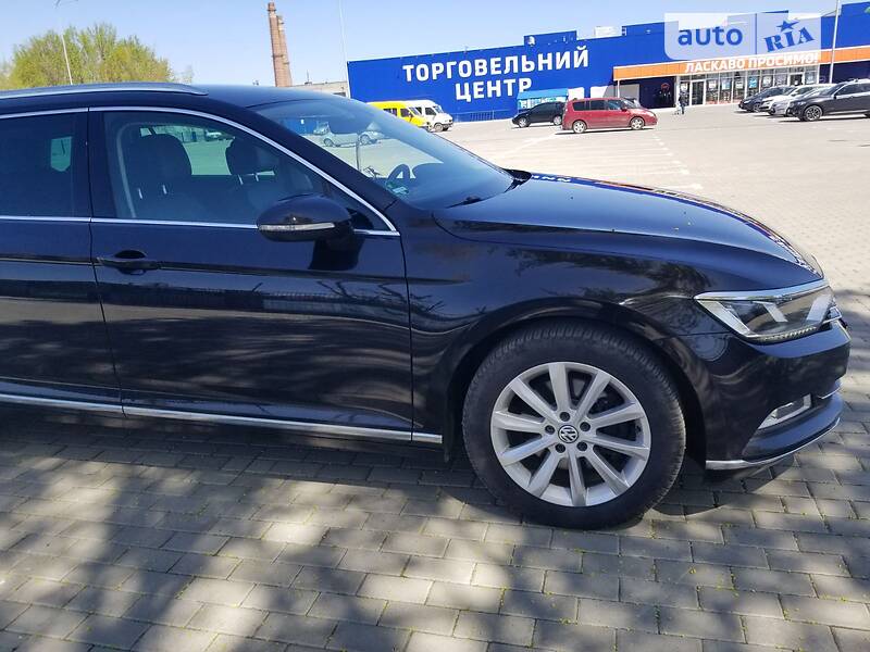 Універсал Volkswagen Passat 2015 в Тернополі