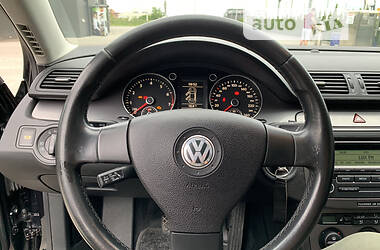 Универсал Volkswagen Passat 2009 в Львове