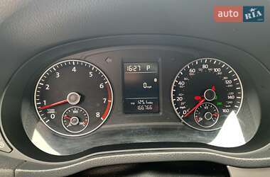 Седан Volkswagen Passat 2013 в 