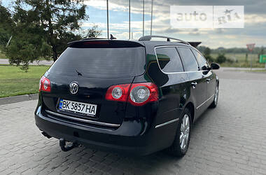 Универсал Volkswagen Passat 2009 в 