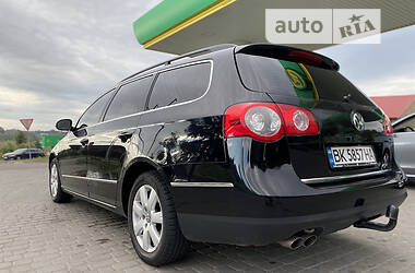 Универсал Volkswagen Passat 2009 в 