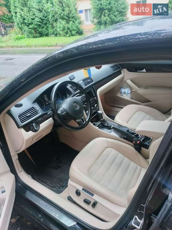 Седан Volkswagen Passat 2015 в Гостомелі