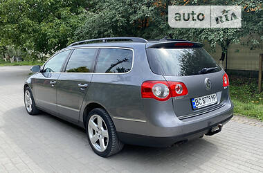 Універсал Volkswagen Passat 2008 в Городку