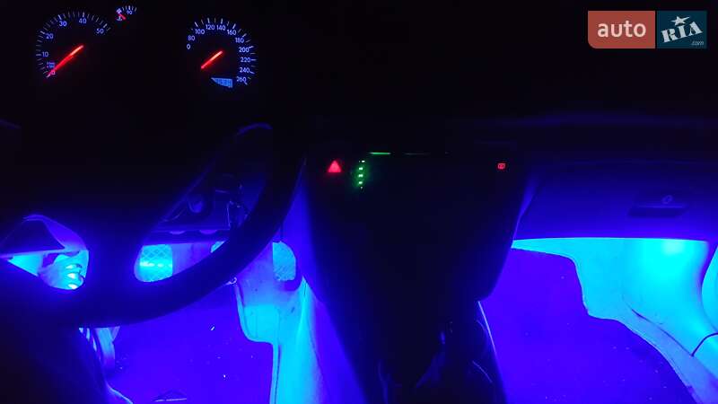 Универсал Volkswagen Passat 1998 в Подольске