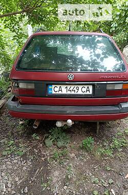 Универсал Volkswagen Passat 1993 в Жашкове