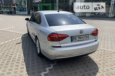 Седан Volkswagen Passat 2016 в Одессе