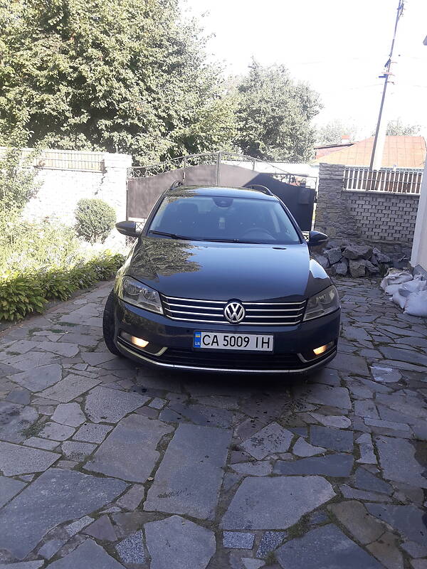 Универсал Volkswagen Passat 2013 в Умани