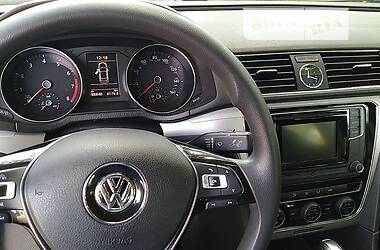 Седан Volkswagen Passat 2016 в Кременчуге