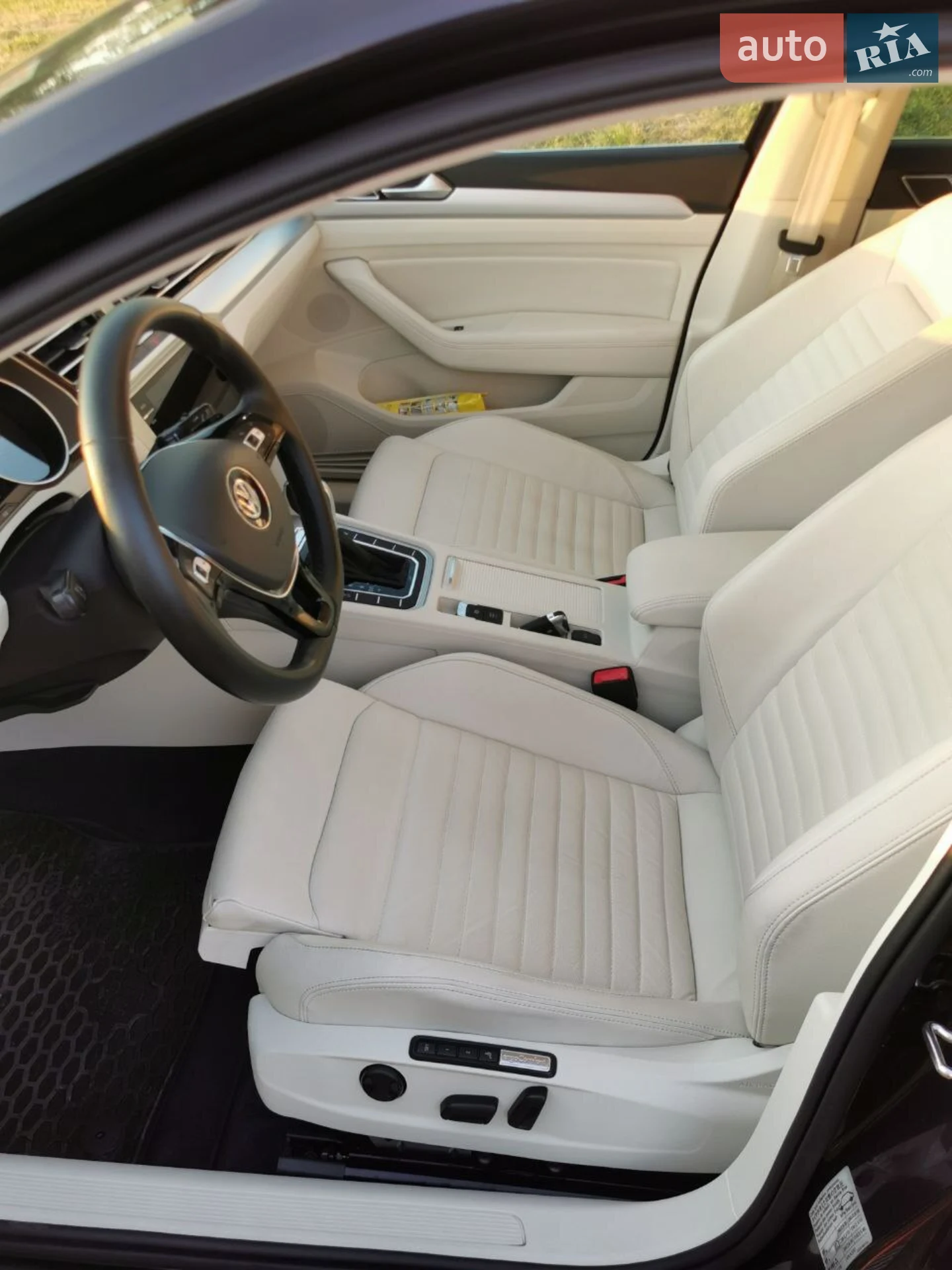 2018 Volkswagen Passat - мініатюра 3