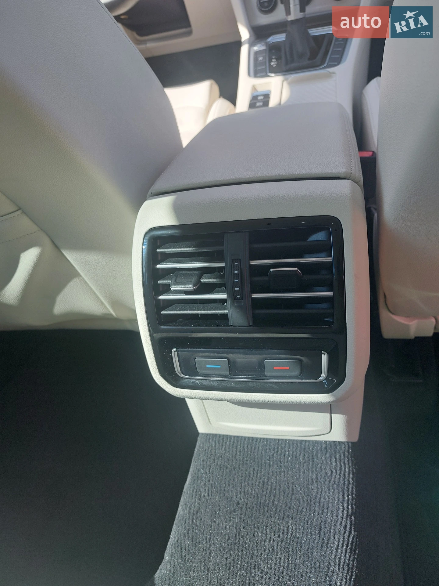 2018 Volkswagen Passat - мініатюра 44