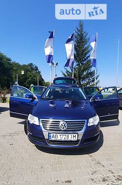 Універсал Volkswagen Passat 2007 в Вінниці