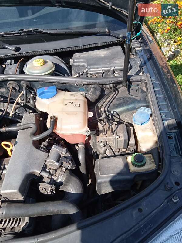 Седан Volkswagen Passat 1997 в Переяславе