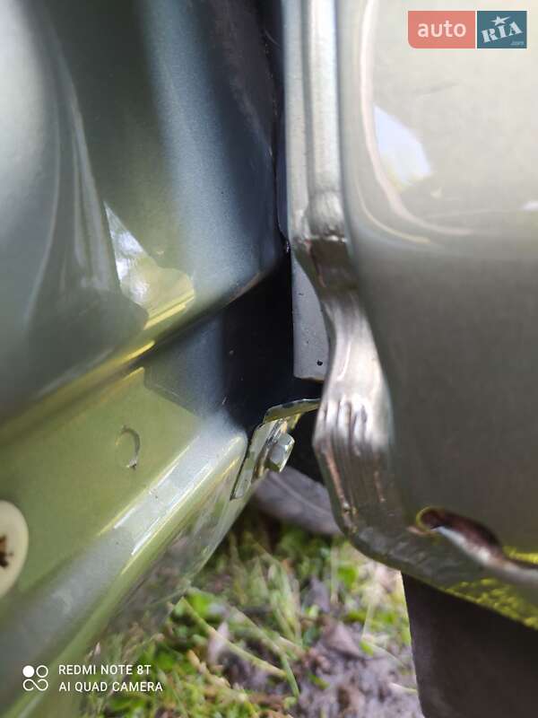 Седан Volkswagen Passat 2001 в Львове