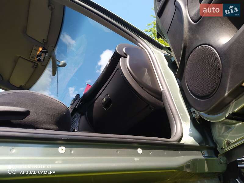 Седан Volkswagen Passat 2001 в Львове