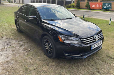Седан Volkswagen Passat 2014 в Киеве