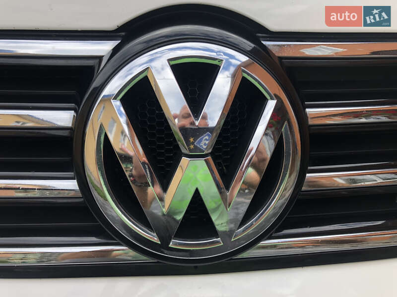 Універсал Volkswagen Passat 2013 в Коломиї