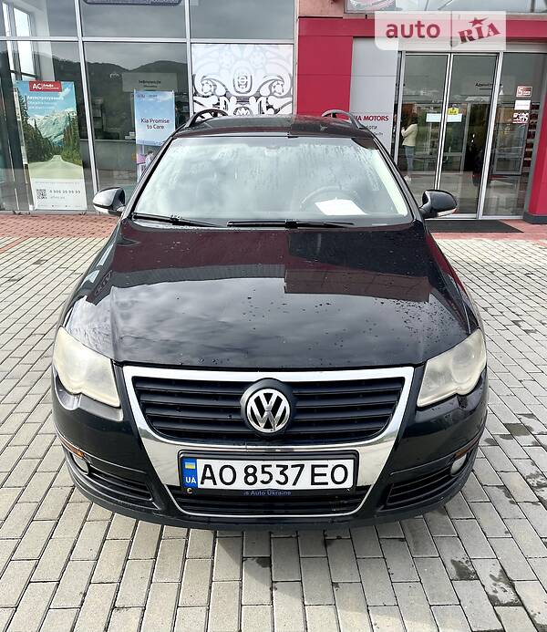 Універсал Volkswagen Passat 2006 в Хусті