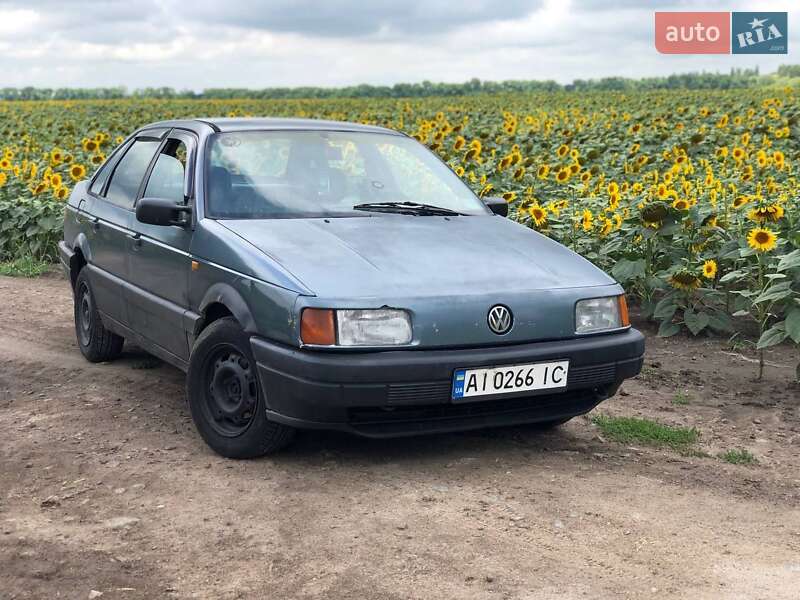 Седан Volkswagen Passat 1989 в Белой Церкви