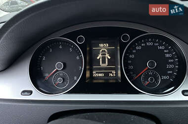Универсал Volkswagen Passat 2010 в 