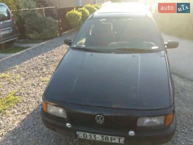 Универсал Volkswagen Passat 1990 в Ходорове