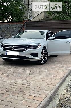 Седан Volkswagen Passat 2020 в Виннице