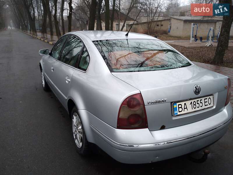 Седан Volkswagen Passat 2002 в Кропивницькому