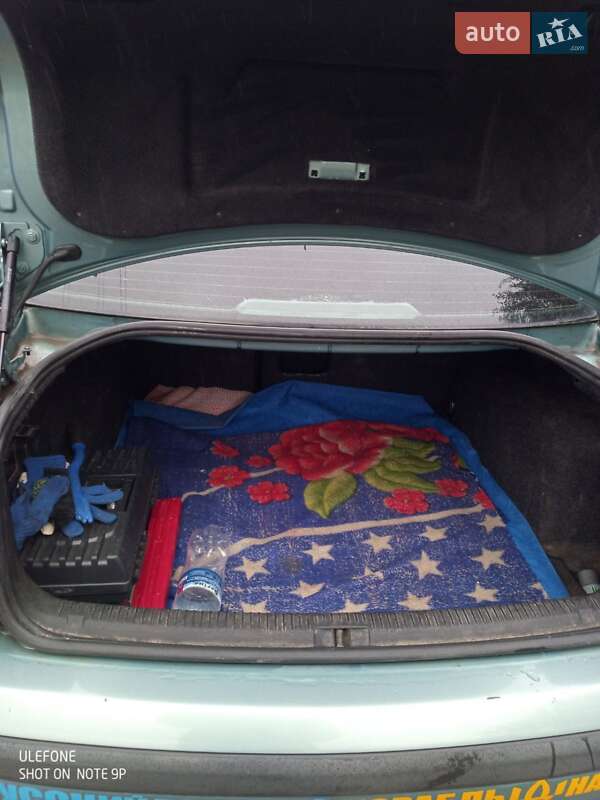 Седан Volkswagen Passat 1998 в Вінниці