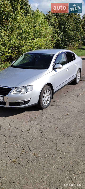 Седан Volkswagen Passat 2008 в Кропивницькому