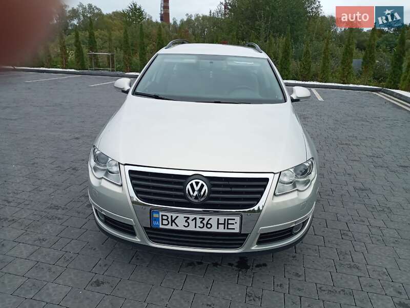 Универсал Volkswagen Passat 2008 в Ивано-Франковске