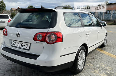 Универсал Volkswagen Passat 2009 в Коломые