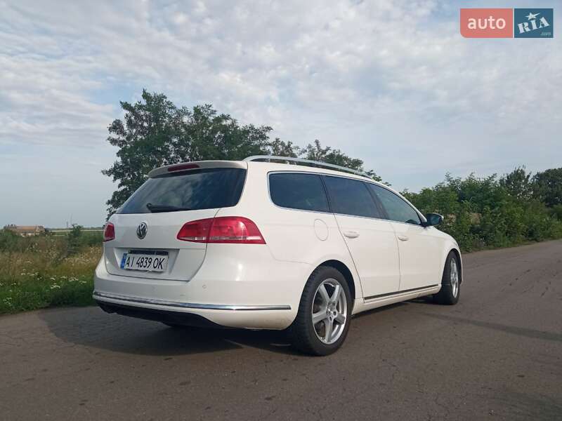 Універсал Volkswagen Passat 2010 в Миронівці