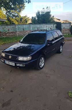 Универсал Volkswagen Passat 1995 в Бердичеве