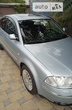 Седан Volkswagen Passat 2003 в Одессе