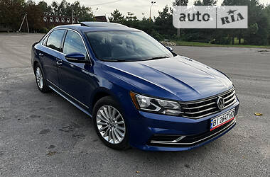 Седан Volkswagen Passat 2017 в Киеве