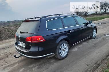 Универсал Volkswagen Passat 2013 в Луцке