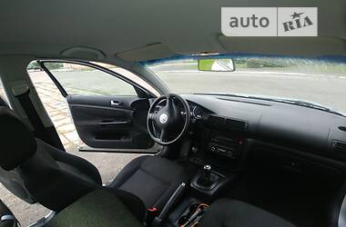 Седан Volkswagen Passat 2001 в  фото 10 Седан Volkswagen Passat 2001 в