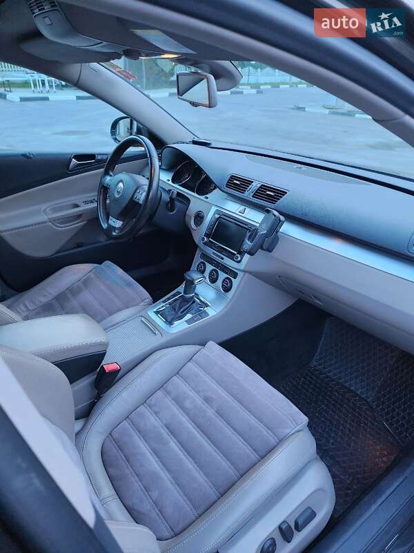 Универсал Volkswagen Passat 2009 в Ахтырке